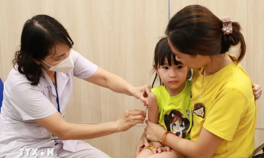 Khi nào cần chống chỉ định tiêm phòng vaccine cho trẻ?