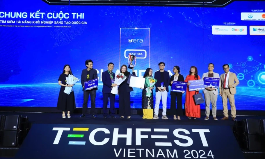 Startup tạo protein từ men vi sinh giành quán quân Techfest Việt Nam 2024