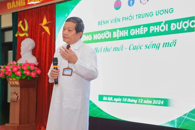 Tiến sĩ, bác sĩ cao cấp Đinh Văn Lượng, Giám đốc Bệnh viện Phổi Trung ương chia sẻ về ca ghép phổi 