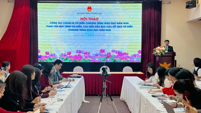 Hội thảo được tổ chức theo hình thức trực tiếp kết hợp trực tuyến tại 20 điểm cầu tại 20 tỉnh, thành phố tham gia thí điểm.