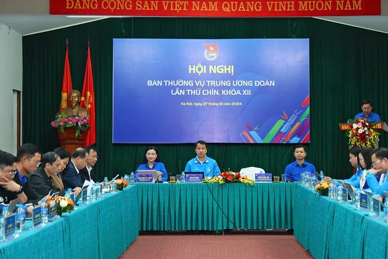 Toàn cảnh hội nghị.