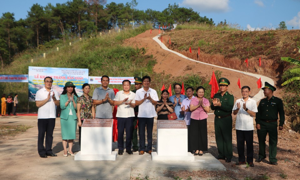 Đảng bộ Khối các cơ quan tỉnh: Đồng lòng hướng về biên cương