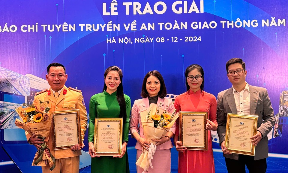 Lạng Sơn có 2 tác phẩm đạt giải thưởng Báo chí tuyên truyền về an toàn giao thông