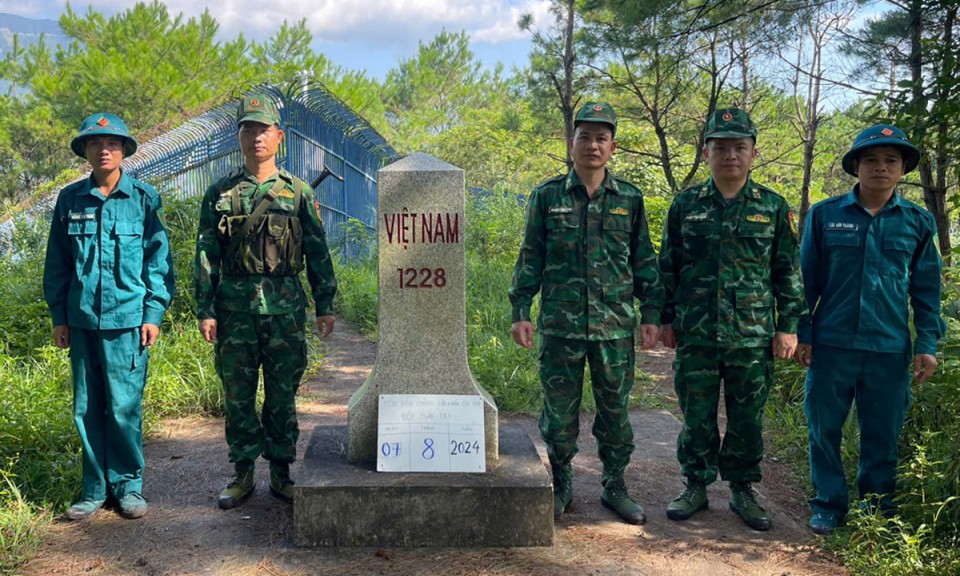 Lộc Bình: Lực lượng dân quân thường trực xung kích tham gia bảo vệ biên giới