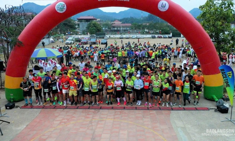 Over 680 runners participate in the “Chi Lang Heroic Spirit” Half Marathon