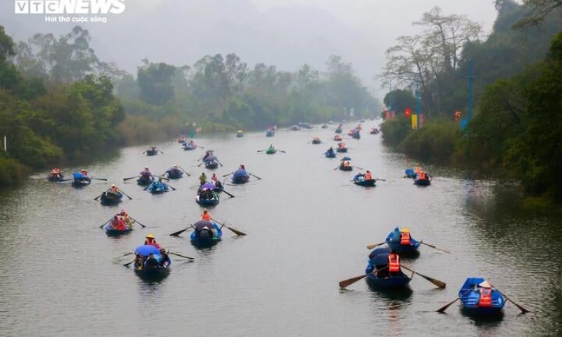 Thủ tướng: Cán bộ lãnh đạo chỉ được dự lễ chùa, lễ hội khi được phân công