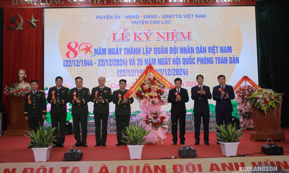 Cao Lộc kỷ niệm 80 năm Ngày thành lập Quân đội nhân dân Việt Nam