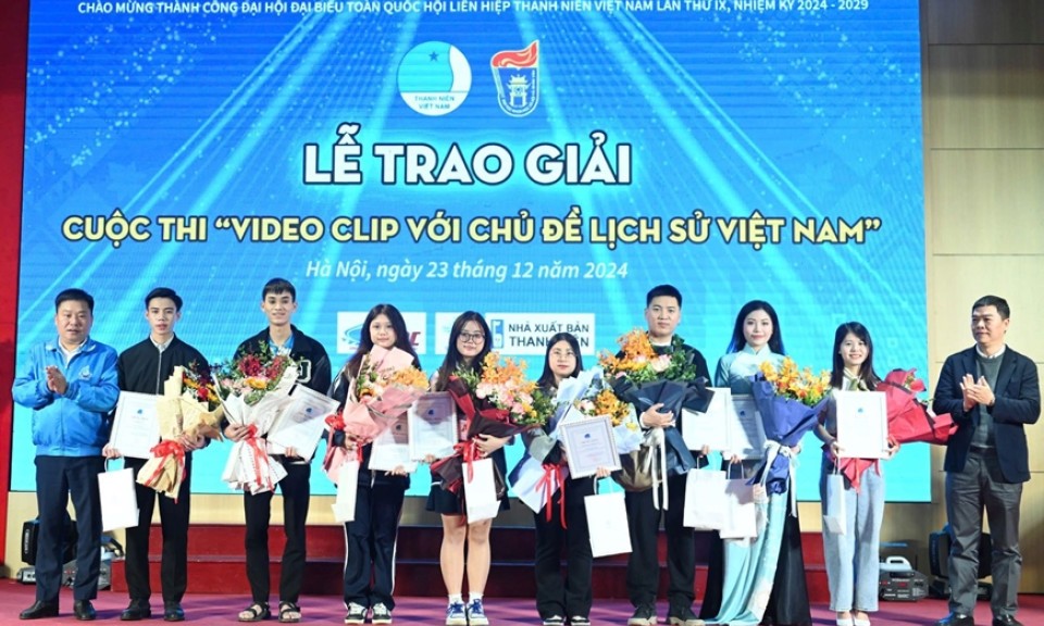 Lan tỏa giá trị của việc đọc sách trong tuổi trẻ