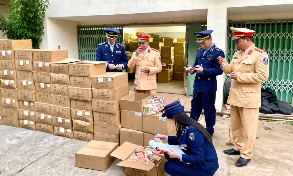Lạng Sơn: Phát hiện, thu giữ 111.000 linh kiện thuốc lá điện tử không rõ nguồn gốc xuất xứ
