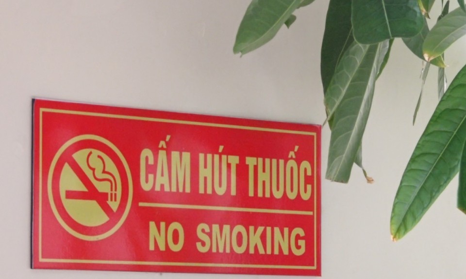 Chú trọng công tác phòng, chống tác hại thuốc lá trong các cơ quan, đơn vị