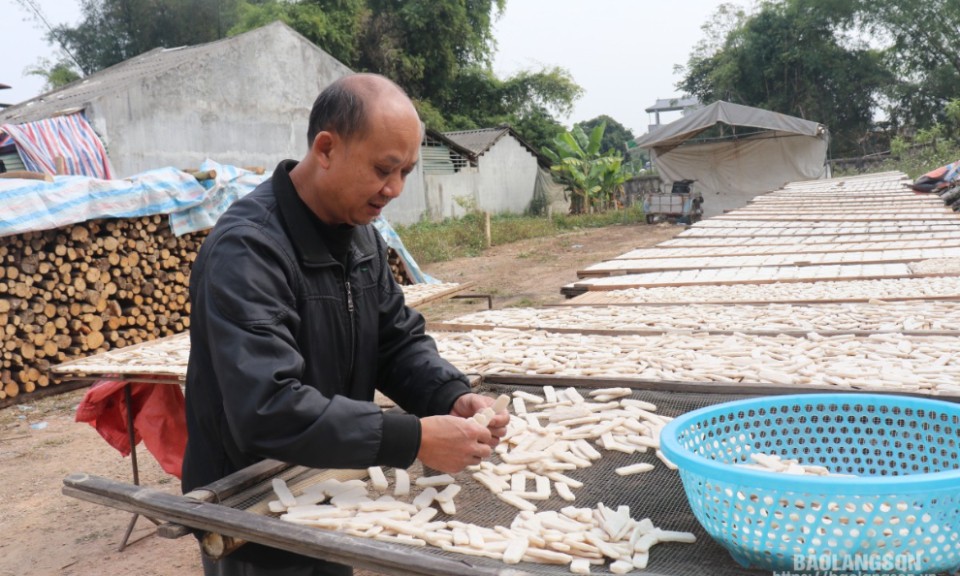 Tràng Định: Các cơ sở làm bánh truyền thống tất bật sản xuất phục vụ thị trường tết