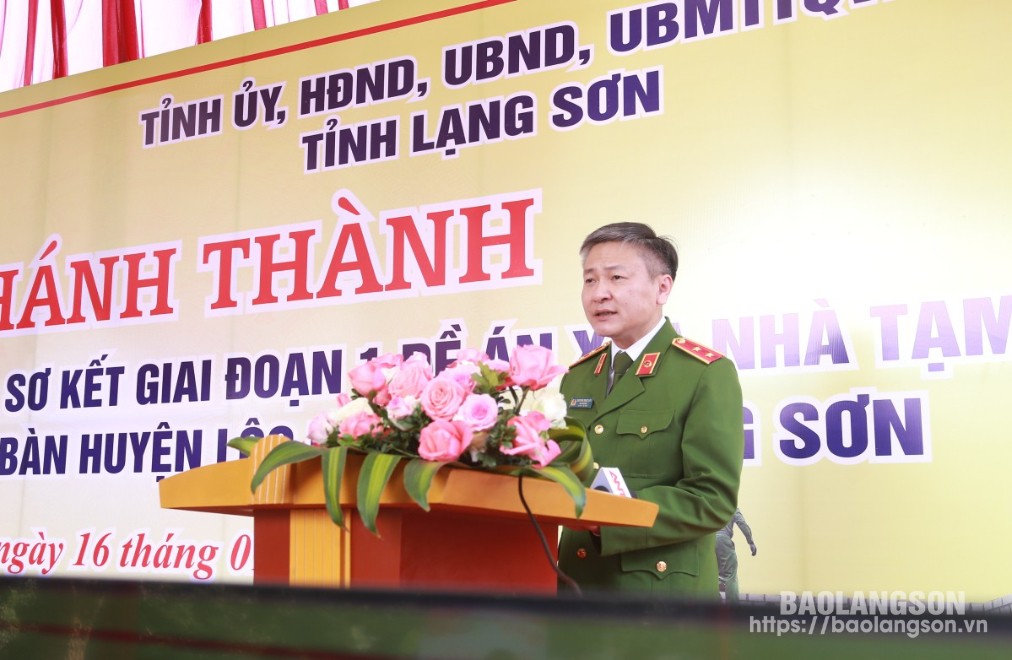 Trung tướng Nguyễn Ngọc Lâm, Ủy viên Ban Thường vụ Đảng ủy Công an Trung ương, Thứ trưởng Bộ Công an phát biểu tại buổi lễ