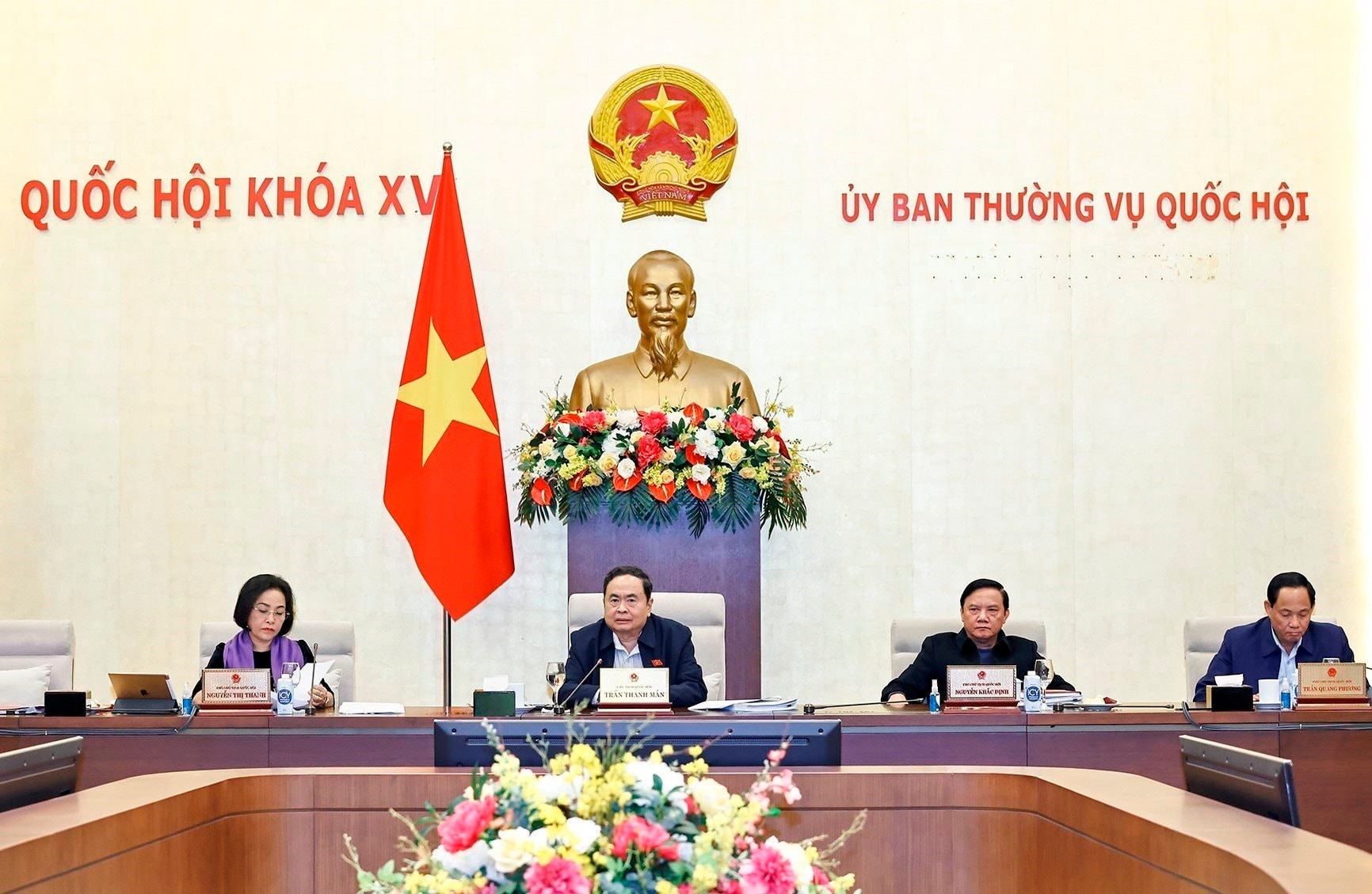 Ảnh với chú thích