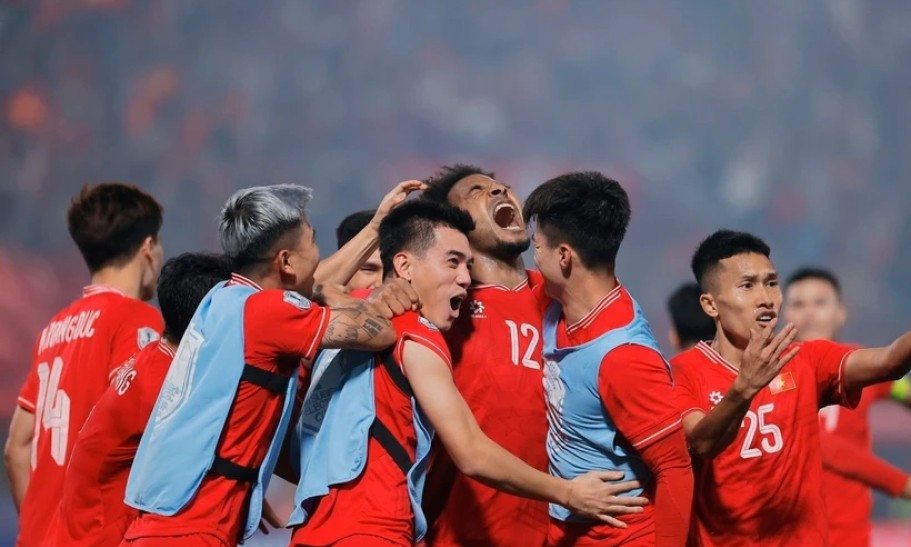 Vietnam beat Thailand 2-1 at ASEAN Cup final first leg