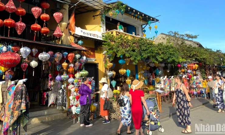 Nha Trang, Hội An lọt top 25 điểm đến hàng đầu châu Á