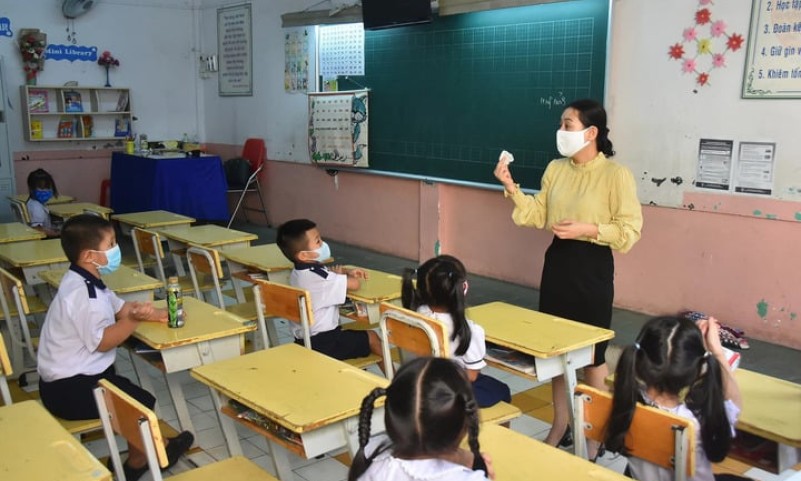 Quy định mới: Học sinh không phải nộp tiền học thêm