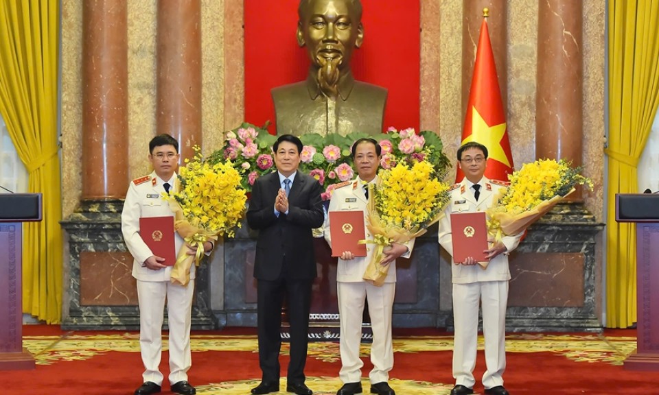 Chủ tịch nước trao Quyết định bổ nhiệm Phó viện trưởng và Kiểm sát viên Viện Kiểm sát Nhân dân Tối cao