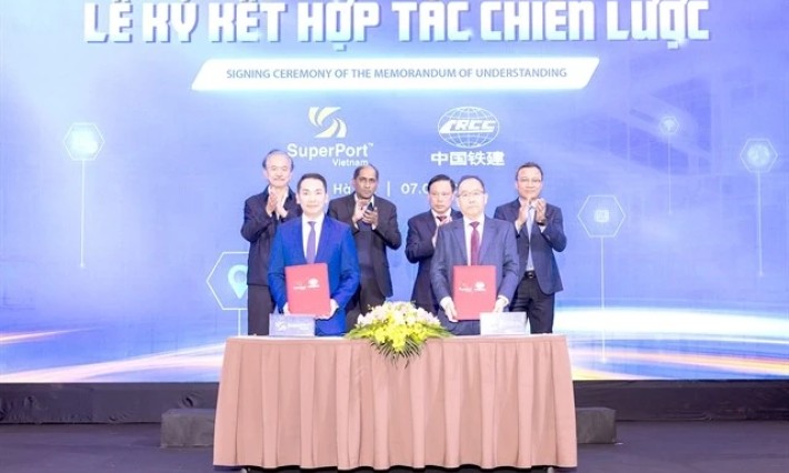 Vietnam SuperPort, strategic partners to strengthen regional connectivity