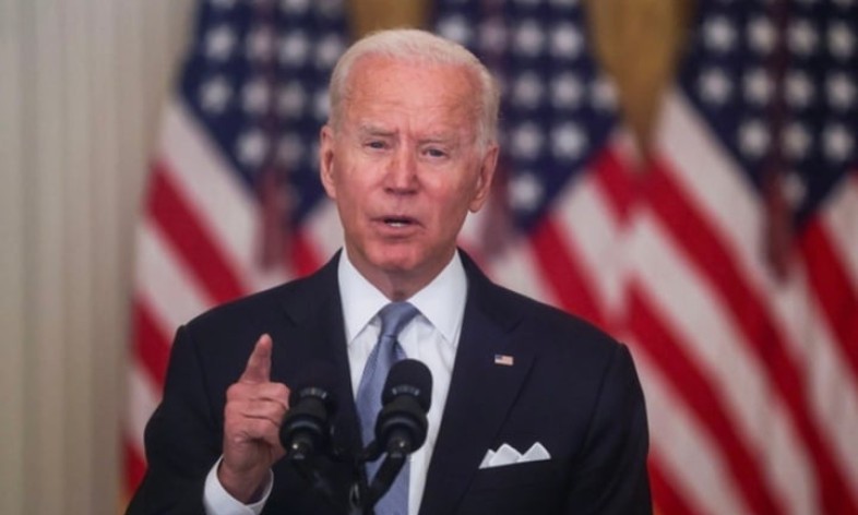 Ông Biden tuyên bố chi trả 100% chi phí phục hồi hậu cháy rừng ở California