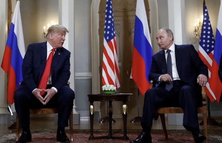 Tổng thống Mỹ Donald Trump (trái) và Tổng thống Nga Vladimir Putin (phải). (Ảnh: Reuters)