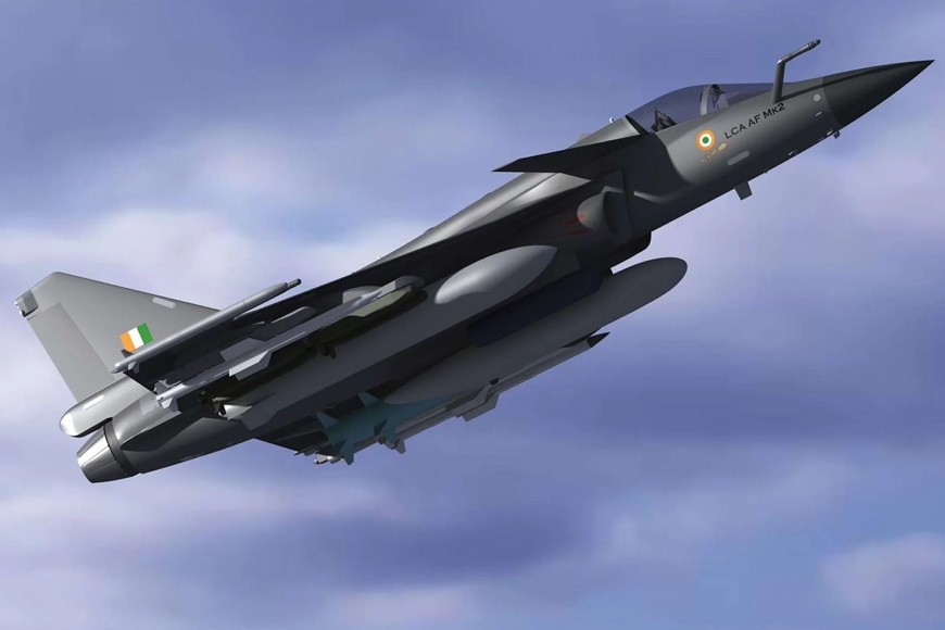 Tejas MK-2 đang được phát triển thành một máy bay chiến đấu hạng nhẹ đa năng có khả năng thực hiện nhiều nhiệm vụ khác nhau. Ảnh: Bộ Quốc phòng Ấn Độ 