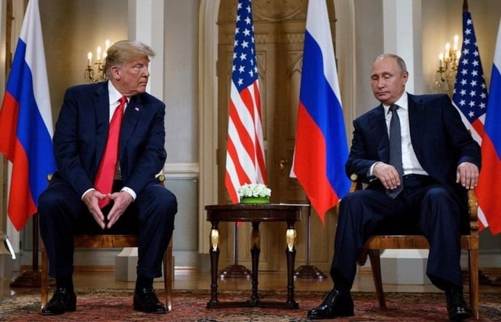 Tổng thống Mỹ Donald Trump (trái) và Tổng thống Nga Vladimir Putin (phải). (Ảnh: Getty)