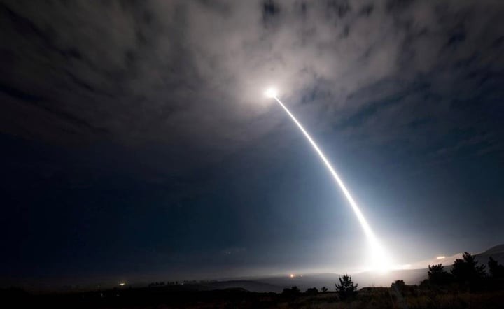 Mỹ tiếp tục phóng thử tên lửa đạn đạo xuyên lục địa Minuteman III. (Ảnh: Reuters)