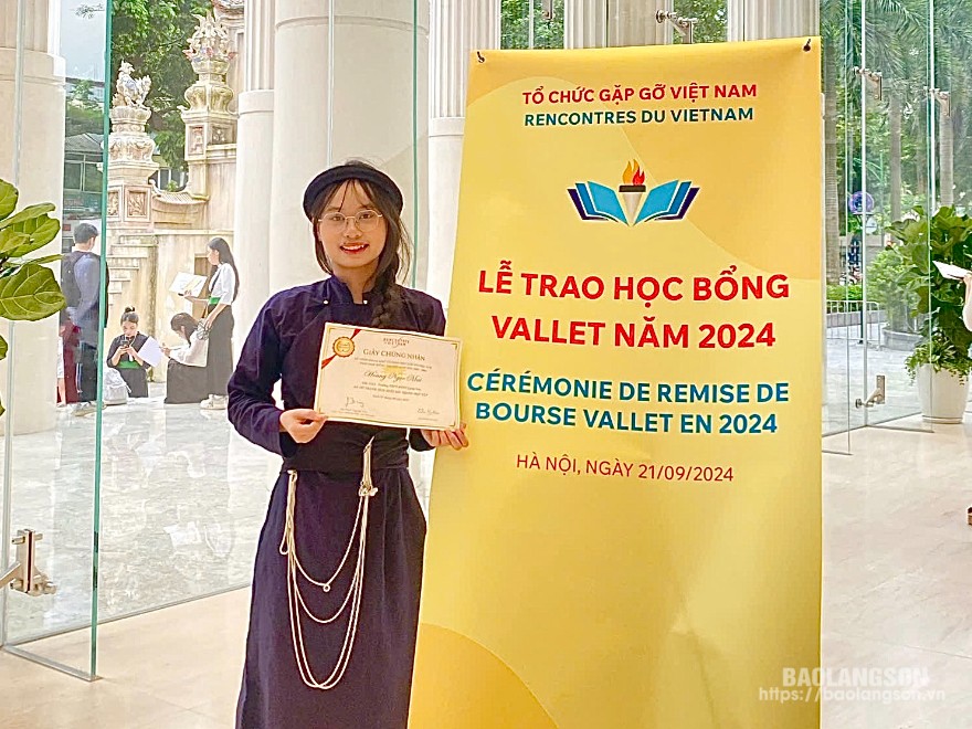 Em Hoàng Ngọc Mai tham dự lễ trao học bổng Odon Vallet năm 2024 (Hình ảnh do nhân vật cung cấp)