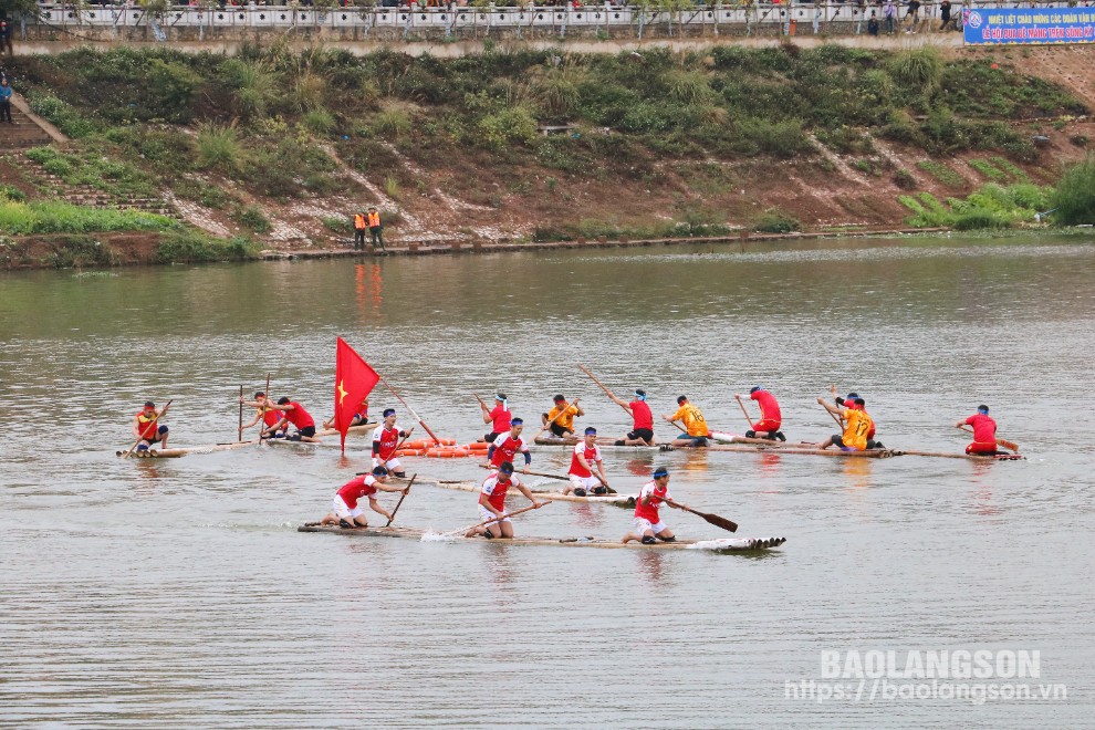 Các đội tham gia thi đấu