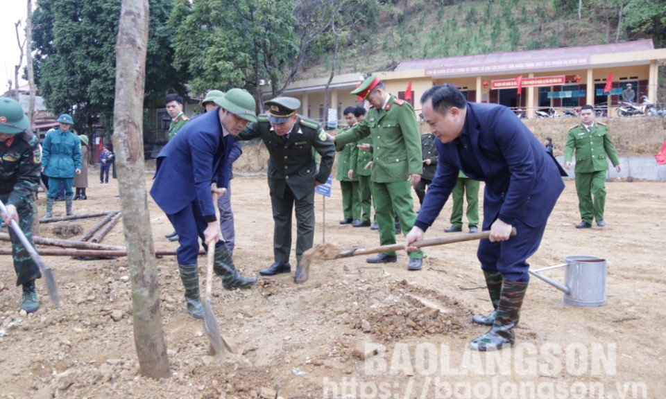 Cao Lộc tổ chức lễ phát động “Tết trồng cây đời đời nhớ ơn Bác Hồ” Xuân Ất Tỵ 2025