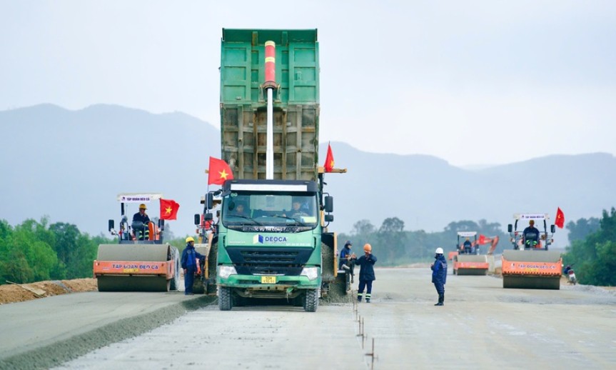 Hoàn thành thêm 1.188km cao tốc trong năm 2025