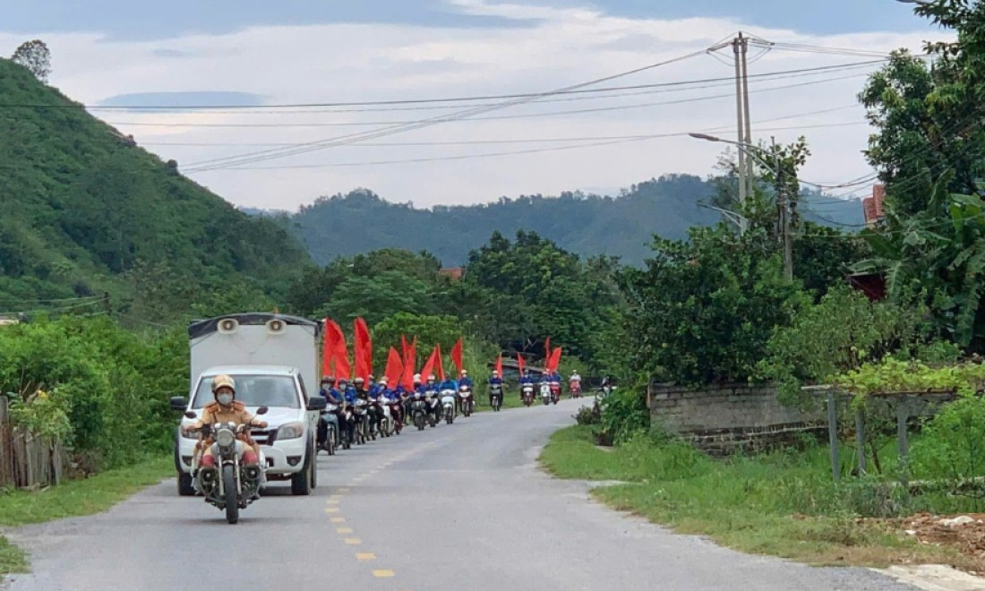 Phát huy vai trò của đoàn viên thanh niên trong tuyên truyền an toàn giao thông