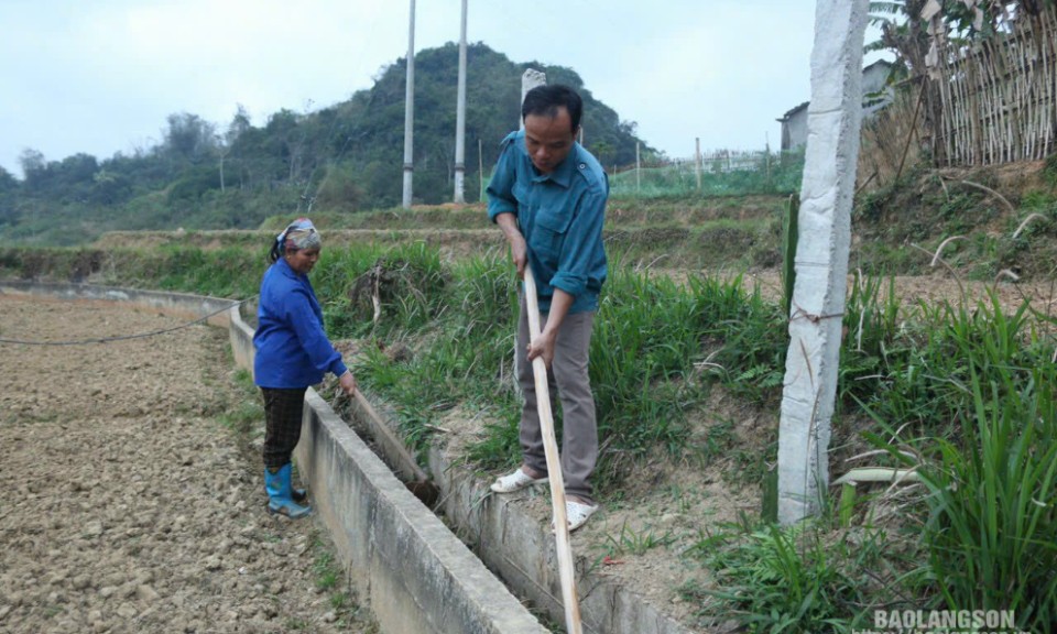 Sôi nổi ra quân làm giao thông, thủy lợi