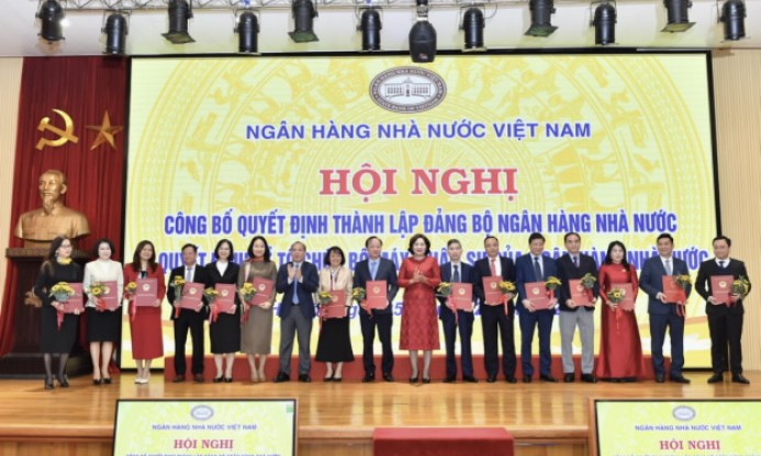 Ngân hàng Nhà nước có 653 cán bộ, công chức đăng ký nghỉ việc