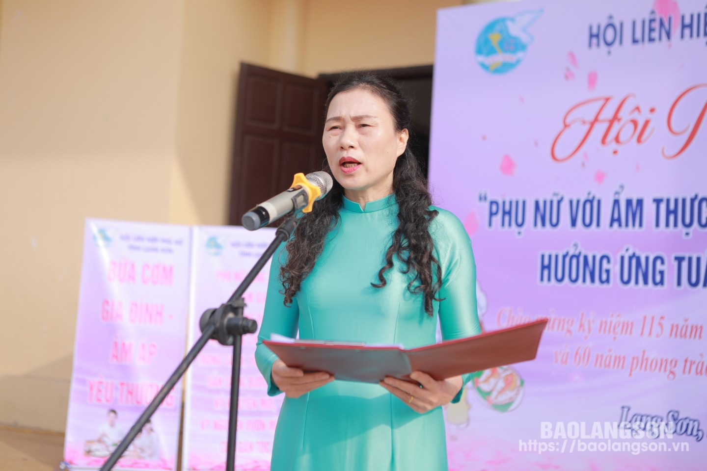 Lãnh đạo Hội LHPN tỉnh phát biểu tại hội thi