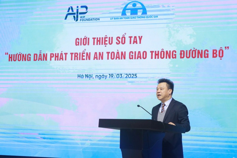 Phó Chủ tịch chuyên trách Ủy ban ATGT Quốc gia Lê Kim Thành cho biết, sổ tay hướng dẫn đã mang đến một cách tiếp cận toàn diện cho công tác đảm bảo an toàn đường bộ.