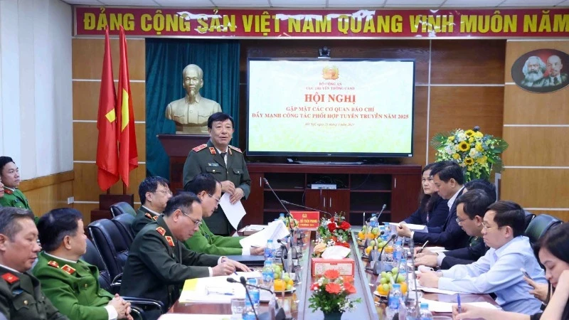 Quang cảnh hội nghị.