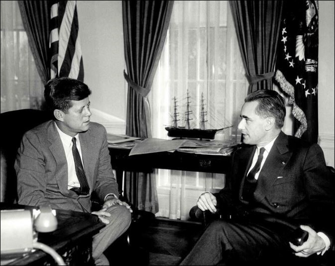 Tổng thống Kennedy et Chủ tịch Quốc hội Pháp Jacques Chaban-Delmas ở Washington, ngày 10-3-1961. Ảnh: Nhà Trắng