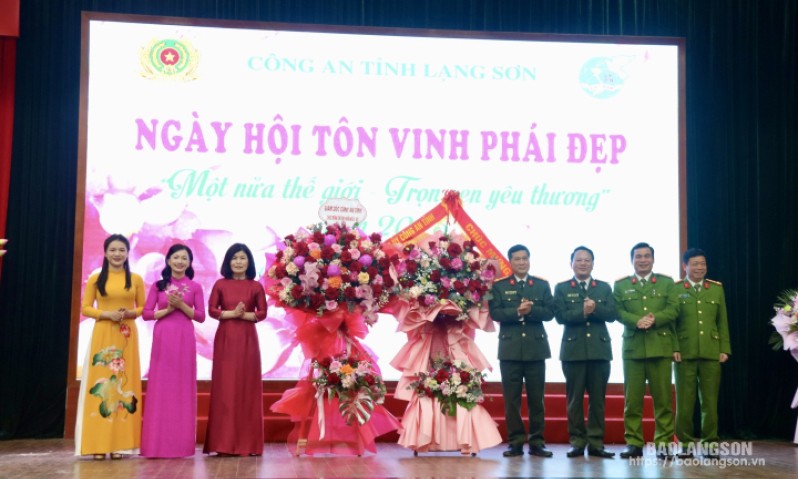 Công an tỉnh tổ chức Ngày hội tôn vinh phái đẹp "Một nửa thế giới - trọn vẹn yêu thương" năm 2025