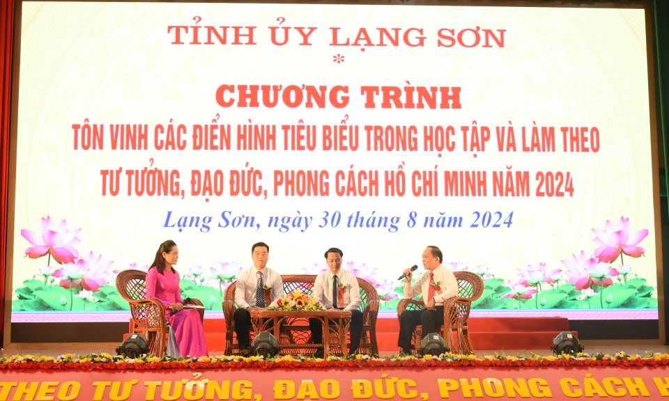 Đổi mới công tác tuyên truyền học tập và làm theo tư tưởng, đạo đức, phong cách Hồ Chí Minh