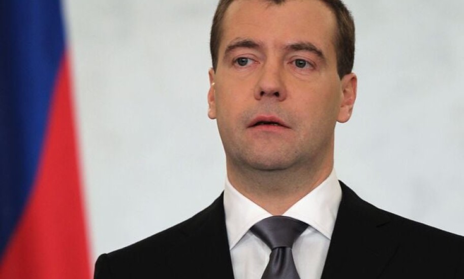 Ông Medvedev: Đưa lực lượng gìn giữ hoà bình đến Ukraine là gây chiến