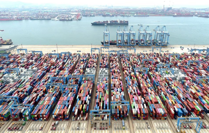Vào đầu năm 2023, Trung Quốc không còn là nước xuất khẩu nhiều nhất sang Mỹ. (Ảnh: Reuters)