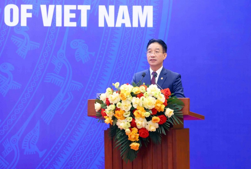 Phó Chủ nhiệm Văn phòng Chủ tịch nước Phạm Thanh Hà công bố Quyết định đặc xá của Chủ tịch nước.
