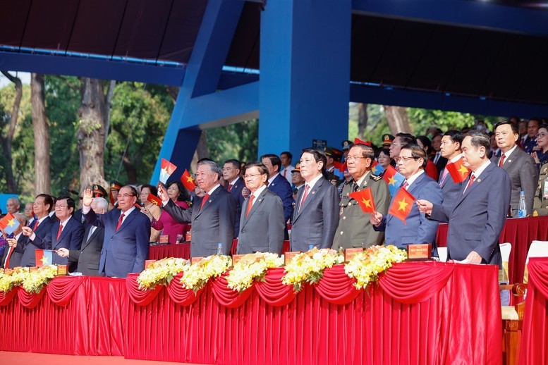 Tổng Bí thư Tô Lâm và các đồng chí Lãnh đạo, nguyên Lãnh đạo Đảng, Nhà nước cùng các vị khách quốc tế và đại biểu dự buổi lễ - Ảnh: VGP/Nhật Bắc