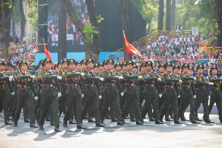 Khối nam sỹ quan An ninh nhân dân - Ảnh: VGP/Nhật Bắc