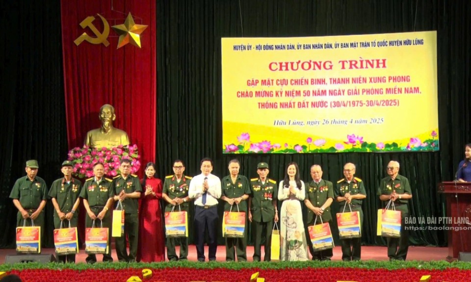 Hữu Lũng: Gặp mặt cựu chiến binh, cựu thanh niên xung phong nhân dịp Kỷ niệm 50 năm Ngày Giải phóng miền