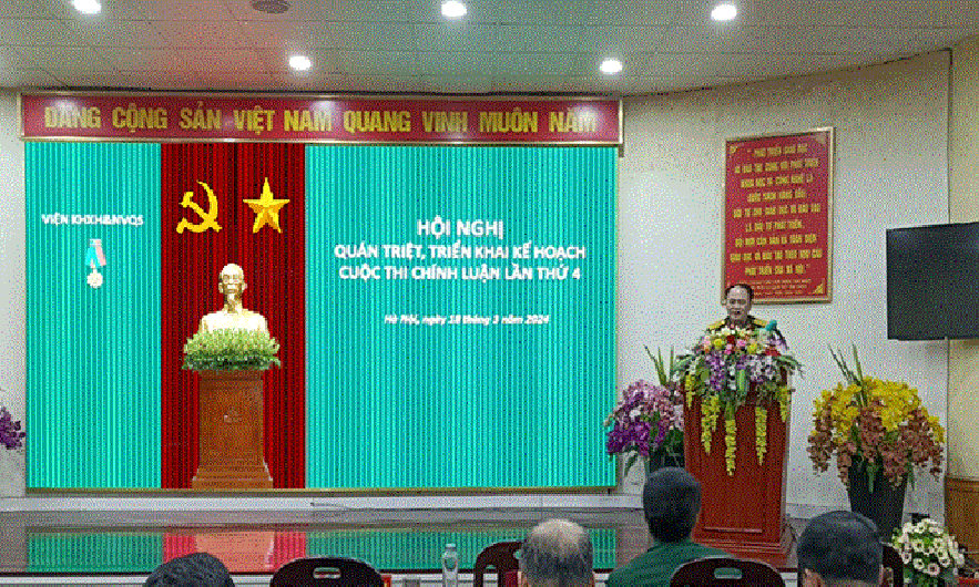 Vững vàng trên mặt trận đấu tranh tư tưởng, lý luận