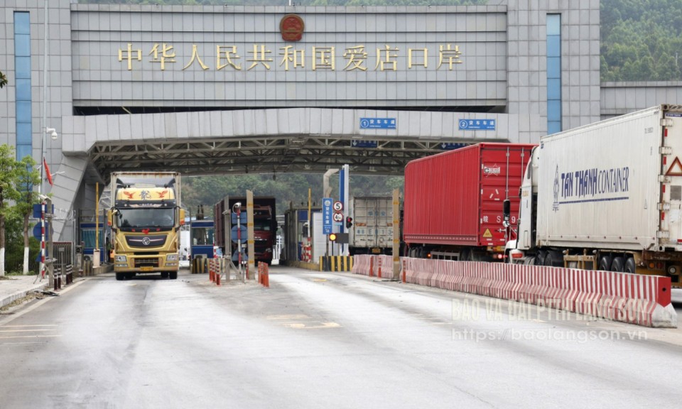 Phát triển hệ thống logistics hiện đại: Tạo đà cửa khẩu thông minh