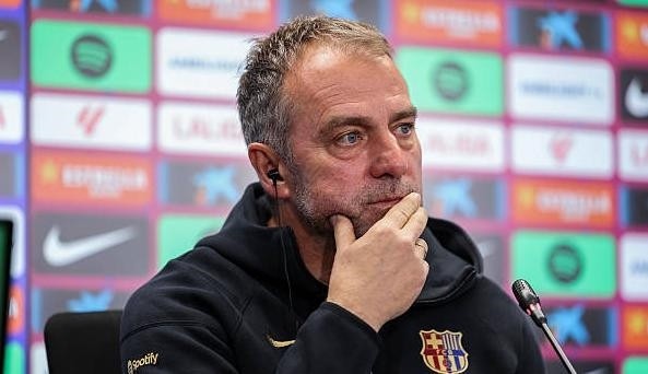 HLV Hansi Flick muốn gắn bó lâu dài với Barcelona. Ảnh: fcbarcelona.com