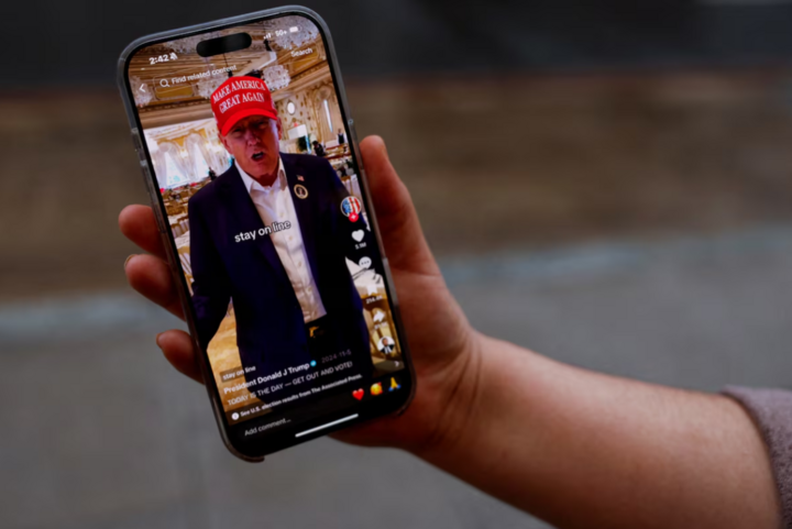 Ông Trump vẫn để ngỏ khả năng gia hạn thời hạn bán TikTok tại Mỹ. (Ảnh: Reuters)